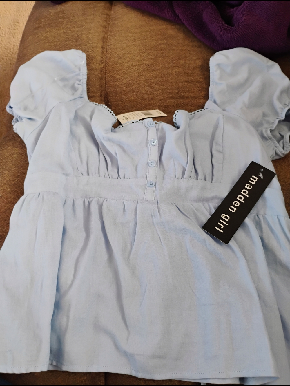 Madden Girl Light Blue Puff Sleeve Button-Front Peplum Blouse